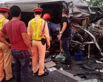 Xe khách va chạm xe tải trên đường cao tốc, 1 người chết, 3 bị thương