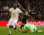 Lukaku và VAR giúp M.U ngược dòng khó tin, loại PSG khỏi Champions League