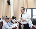 Dân than phiền thủ tục dù có nơi tỉ lệ hài lòng lên đến 99%