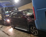 Lại xảy ra tai nạn liên hoàn trong hầm Hải Vân vì xe dừng đột ngột