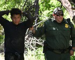 Vì sao ông Trump chống nhập cư trái phép thất bại?