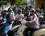 Ra đường, điên đầu vì tiếng còi xe