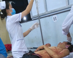Bị chém 17 nhát vì chê nhà hàng xóm 