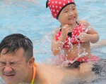 Ngày lễ đổ xô đến công viên 