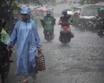 Mưa lớn tại nhiều quận huyện, giải nhiệt cho TP.HCM ngày nghỉ lễ
