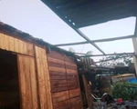 Lốc xoáy, hơn 50 nhà dân ở Hà Tĩnh bị tốc mái