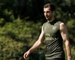 Arsenal không có Mkhitaryan trong trận chung kết Europa League