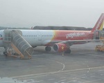 Vietjet nói về vụ máy bay hư lốp, khách chờ 5 tiếng chưa bay lại