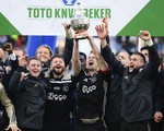 Ajax vô địch Cúp quốc gia, mơ về cú ăn ba lịch sử