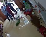 4 người đàn ông xông vào nhà đánh 1 phụ nữ chấn thương sọ não