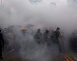 Đụng độ dữ dội giữa cảnh sát và người biểu tình ở Hong Kong
