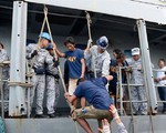 Gay cấn nhiều giờ cứu 22 ngư dân Philipines qua lời kể thuyền trưởng Việt Nam