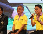 Kiatisak lần đầu nói về ghế HLV trưởng tuyển Thái Lan