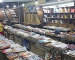 Đóng cửa đường sách duy nhất ở Huế vì bán sách giả và sách lậu?