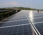 Điện mặt trời gặp khó, tư nhân muốn tham gia xây lưới điện truyền tải