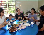 Cập nhật bữa cơm gia đình... qua mạng thời 4.0