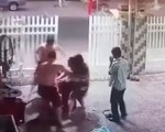 Khởi tố 2 cựu công an xông vào nhà đánh người phải nhập viện