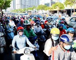 Kẹt xe cầu Kênh Tẻ: quá mệt rồi, giờ làm sao?