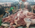 Chợ đầu mối và tiểu thương TP.HCM hợp sức 