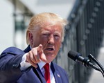 Trung Quốc tăng trưởng chậm nhất 30 năm nay, ông Trump nói 