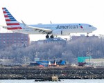 Boeing thừa nhận thiệt hại hơn 5 tỉ đô