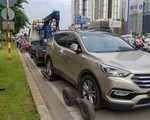 Viện cớ xe sang 5,2 tỉ đồng, tài xế không chịu để CSGT đưa xe về đồn