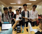Lấy điểm sàn thấp, các trường đại học có sai?