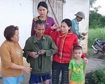 Ba phụ nữ phát hiện người đàn ông kẹt dưới giếng hoang trong rừng