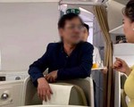 Phạt ông Vũ Anh Cường 10 triệu đồng vì sờ soạng phụ nữ trên máy bay