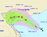 Áp thấp nhiệt đới sắp thành bão, mưa dông kéo dài