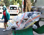 Ăn uống trong nhựa và sống với... rác thải nhựa