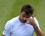 Tay vợt cao 2,11m khuất phục Wawrinka ở vòng 2 Wimbledon