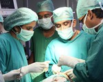 Tái tạo dương vật từ mô cánh tay
