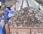 Cầu sắt Bình Lợi dừng thi công nhịp cuối cùng vì vướng 1 hộ dân