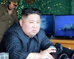 Triều Tiên có tên lửa dẫn đường mới, ông Kim Jong Un xem bắn thử