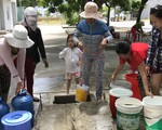 Đà Nẵng: Trong 4 ngày phải xong đập ngăn mặn tạm trên sông
