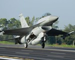 Trung Quốc dọa trừng phạt các công ty Mỹ liên quan vụ bán F-16 cho Đài Loan
