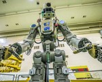 Robot Nga "lái" tàu vũ trụ lên ISS