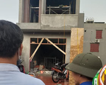 Hai thợ xây bị điện giật chết khi đang làm trần thạch cao