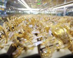 Giá vàng bất ngờ tăng mạnh trước vòng đàm phán Mỹ - Trung