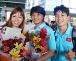 Sân bay Tân Sơn Nhất đìu hiu đón các nữ tuyển thủ tân vô địch Đông Nam Á