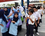 Malaysia chi tiền tỉ miễn phí ăn sáng cho học sinh tiểu học