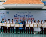 Caravan Thư viện 2030 tặng thư viện và học bổng tại Ninh Thuận