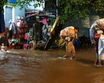 Phú Quốc đêm chạy ngập, nhiều nơi rộng cửa mời bà con tá túc