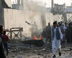 Ông Trump xác nhận hòa đàm với Taliban 
