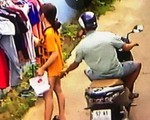 Sẽ xử phạt thanh niên đi xe máy 