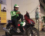 Chàng tài xế Grab thông thạo hai thứ tiếng: ‘Tôi đi tìm sự cân bằng’