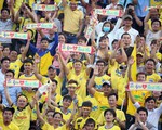 "Mong vấn nạn pháo sáng được giải quyết triệt để"