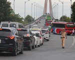 Kẹt xe cầu Rạch Miễu: Không chỉ do cầu hẹp