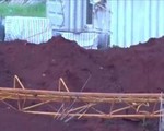 2 công nhân rơi từ giàn giáo cao 30m